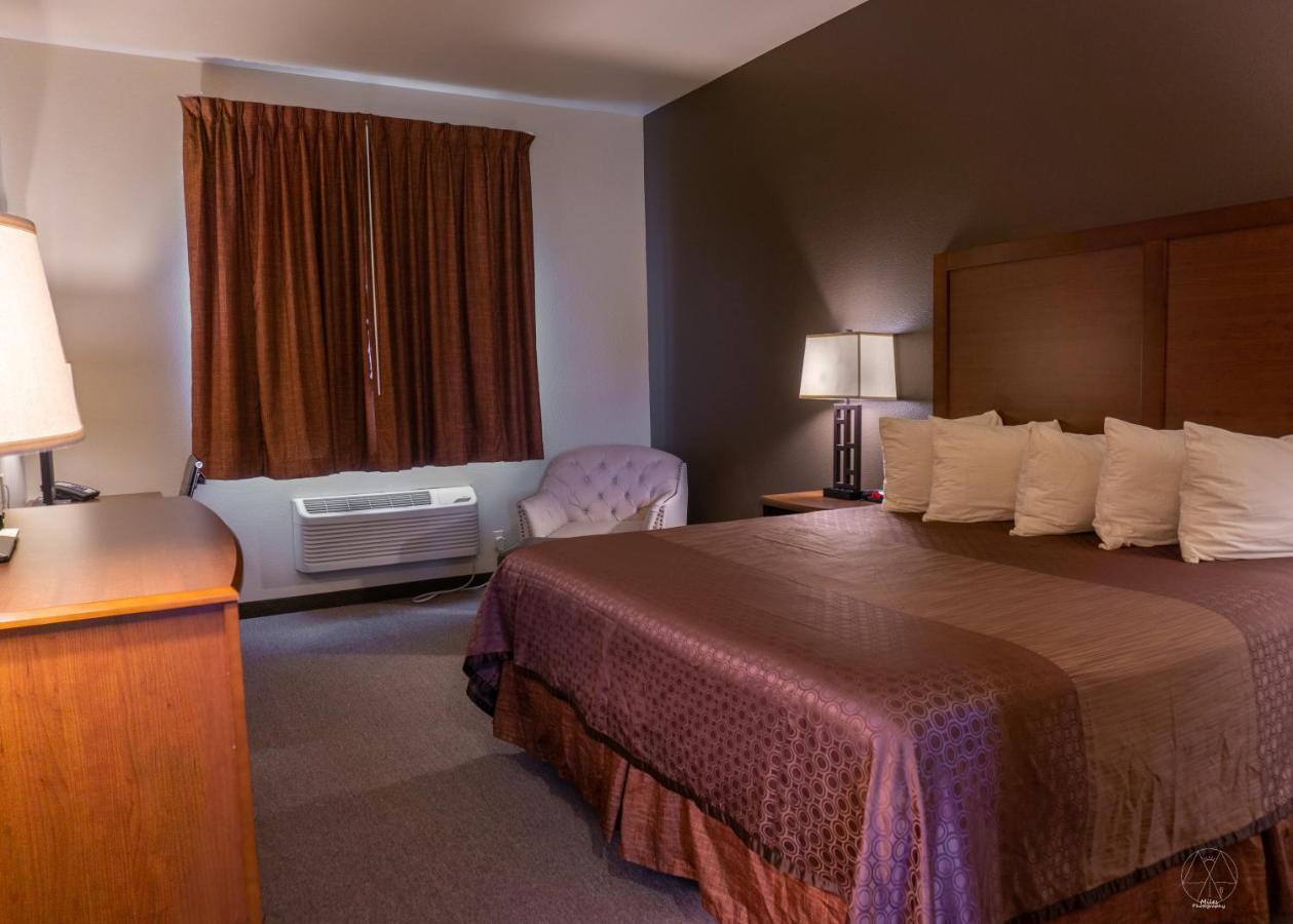 Newcastle Lodge & Convention Center Luaran gambar