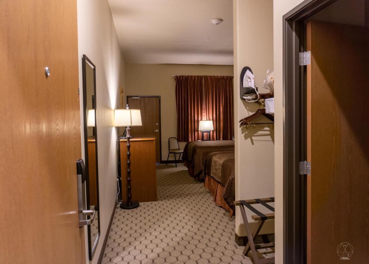 Newcastle Lodge & Convention Center Luaran gambar