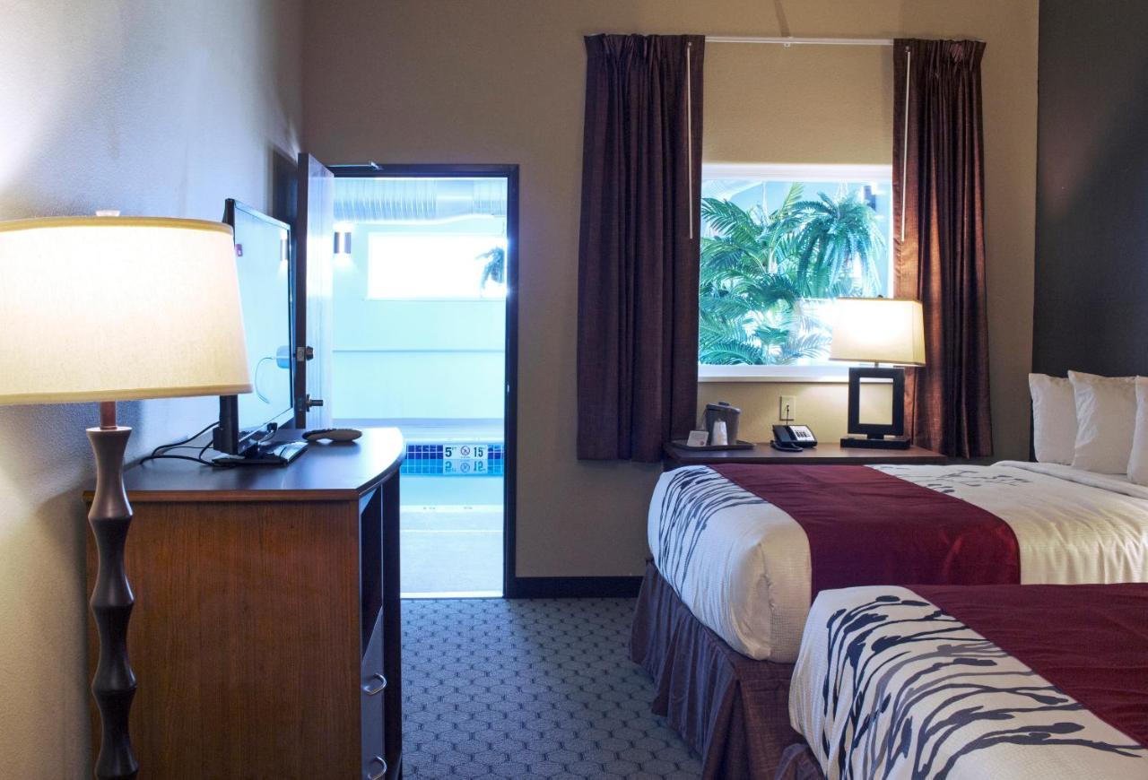 Newcastle Lodge & Convention Center Luaran gambar