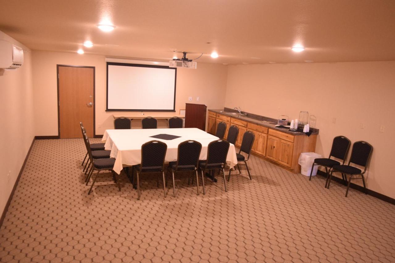 Newcastle Lodge & Convention Center Luaran gambar